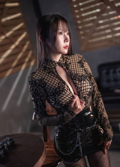 抖动两个球球舞