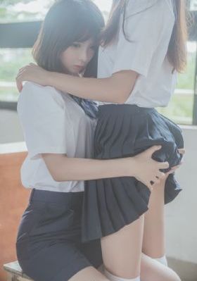 全红婵好像误入巨人国