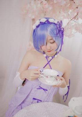 美女100%全身露